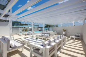 Lalic Gallery Villa - Image 5