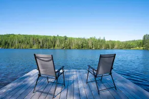 Spa pool Private Lake - Chalet Hello - Image 3