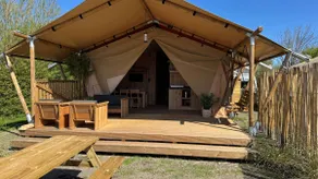 Safari lodge - Image 3