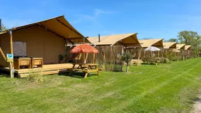 Safari lodge - Image 2