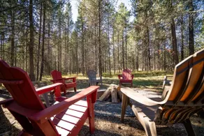 Hot Tub,WIFI,BBQ Yellowstone - Raven's Retreat - Image 4