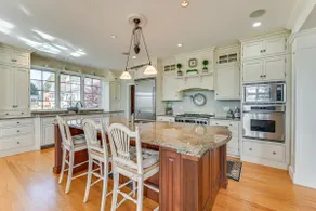 Groton Home < 1 Mi to Beach on Long Island Sound! - Image 3