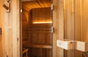 The Barn ~Sauna, Cold plunge, Outdoor lounge! - Image 4