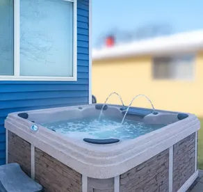 Year-Round Heated Pool - Hot Tub - Fire Pit - Image 5