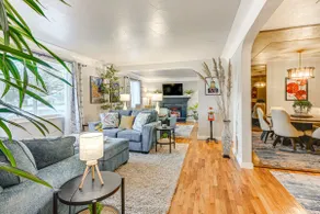 Pet Friendly: 2 Mi to Downtown Flushing - Image 5