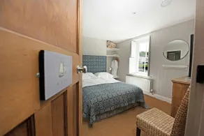 Harbourside Cottage - Image 3
