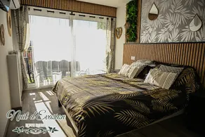 Luxury Love Room by the Sea - Image 3