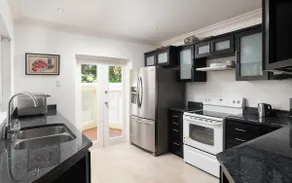Prime 2-Bed behind Limegrove | West Coast Beaches - Image 5