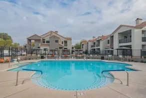 Luxury 2BR Walk to TPC | Golfers Desert Oasis - Image 2