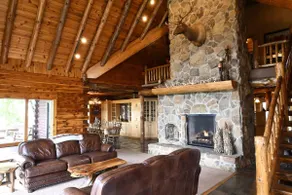 Crest Lodge | Hot Tub • Game Room • Group Friendly - Image 4