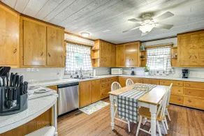 Stay & Play: West Virginia Country Home! - Image 3