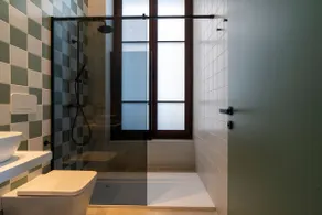 VLC Host 1, Reina apartment 168 13 - Image 3