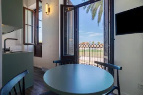 VLC Host 1, Reina apartment 168 13 - Image 4