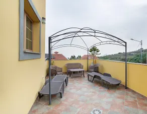 Casa con terrazza | Vista sulla montagna | Ideale per il telelavoro - Image 2