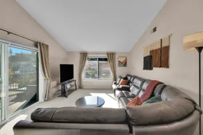 New! Coastal Carlsbad- 4BD Family Friendly Getaway - Image 2