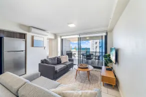 First Light Mooloolaba 9th floor apartment with ocean views - Image 4