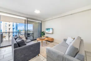 First Light Mooloolaba 9th floor apartment with ocean views - Image 3