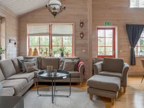 Sauna | Ski-in/out | Wi-Fi | Ski shed | Chromecast - Image 2