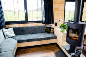 Lakefront Nature House in Friesland: Ljurk - Image 4