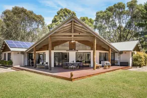 Wisteria Lodge - Image 5