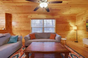 Cozy Freeland Retreat- Firepit Pool Table Hot Tub - Image 5