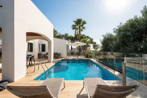 Villa Los Remos by Escape Home - Image 2