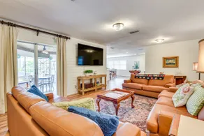 6 Mi to Beaches: Modern Bradenton Getaway! - Image 4
