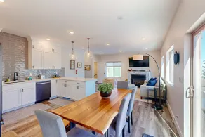 Mtn-View Home w/ Hot Tub & Fire Pit in Brian Head! - Image 5