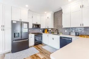 Mtn-View Home w/ Hot Tub & Fire Pit in Brian Head! - Image 3