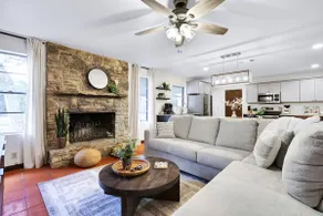 Comal Cabin - A Birdy Vacation Rental - Image 4