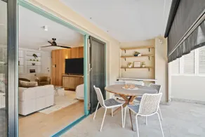 C'est Mermaid: A Stunning Beachside Escape - Image 3