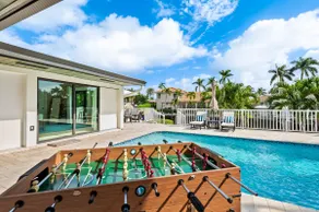 HUGE Heated Pool~Waterfront~BIG Patio + Dock - Image 4