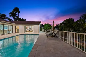 HUGE Heated Pool~Waterfront~BIG Patio + Dock - Image 5