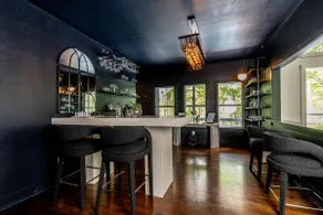Luxury 4-Bedroom Estate: Leiper's Fork w/ Pond - Image 4