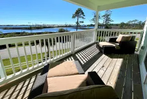 Relaxing Breeze: Great Views, Pool & 2 Kayaks! - Image 2