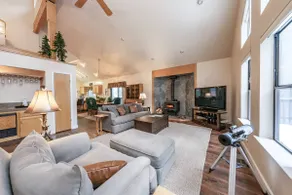 Granite Ridge Getaway ~ Chill Deck Vibes + AC - Image 2