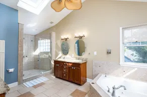 Ventnor Beach Gem: Central AC, Patio&Deck, Parking - Image 5