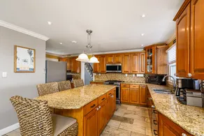 Ventnor Beach Gem: Central AC, Patio&Deck, Parking - Image 4