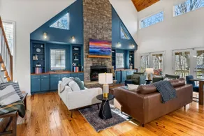 Luxury Oasis |Ski, Hike, Winter fun| Pet friendly! - Image 2