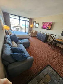 Oceanview Room @ Landmark Resort - Image 5