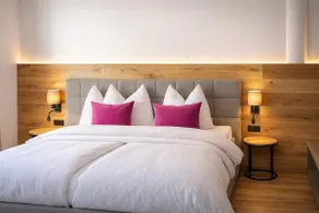 ALPENGONDEL Suite - Balcony & Mountain View - Image 3