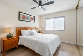 Urban Oasis - Just Remodeled - Image 5