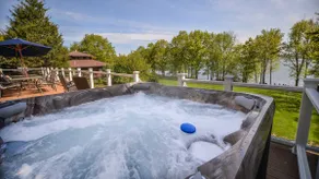 Seneca Shores: Galentine’s Getaway for Your Gals! - Image 2
