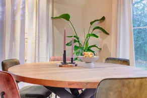 Forest Retreat: Private House - Image 5