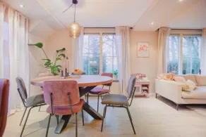 Forest Retreat: Private House - Image 2