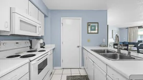 Harbour Place 502 by Vacation Homes Collection - Image 3