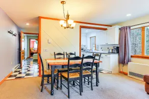 Walk to Mt Snow: Cozy West Dover Condo - Image 2
