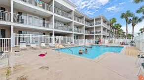 Beach Vibes Destin Gem: 1BR Condo w/ 3 Beds - Image 5