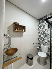 Safe and well-located Loft Style - Image 4