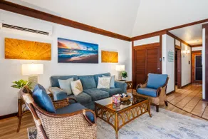 KP40 Walk to Beach!Top Corner Unit, A/C, Pool, Gym - Image 5